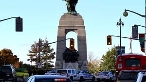 Atacurile din Ottawa: Caporalul Nathan Cirillo, ucis în incidente, avea un băieţel pe care îl crescuse singur