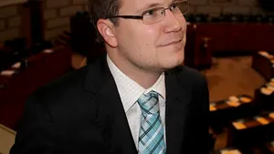 Circa 10.000 de oameni au protestat în Finlanda faţă de afirmaţiile unui politician xenofob