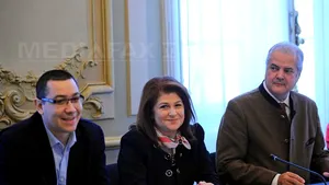 Urări din Turcia, de la Victor Ponta, pentru Rovana Plumb şi Adrian Năstase, de ziua lor de naştere
