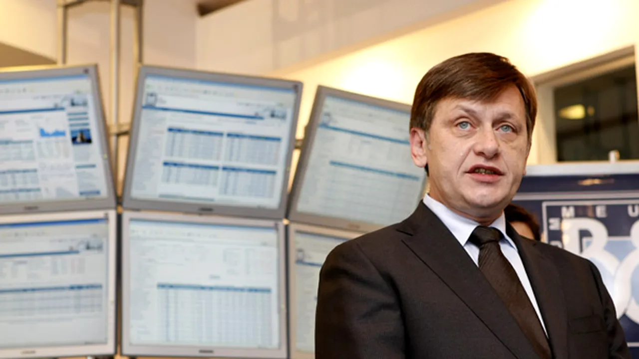 Antonescu la BVB: Pentru ieşirea din criză sunt necesare mişcarea şi curajul banilor