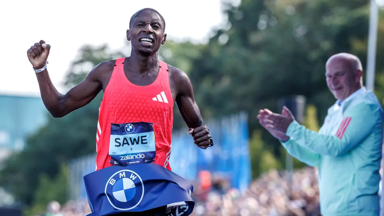 S-a scris istorie! Record: Sabastian Sawe a aleargat primul maraton oficial sub două ore