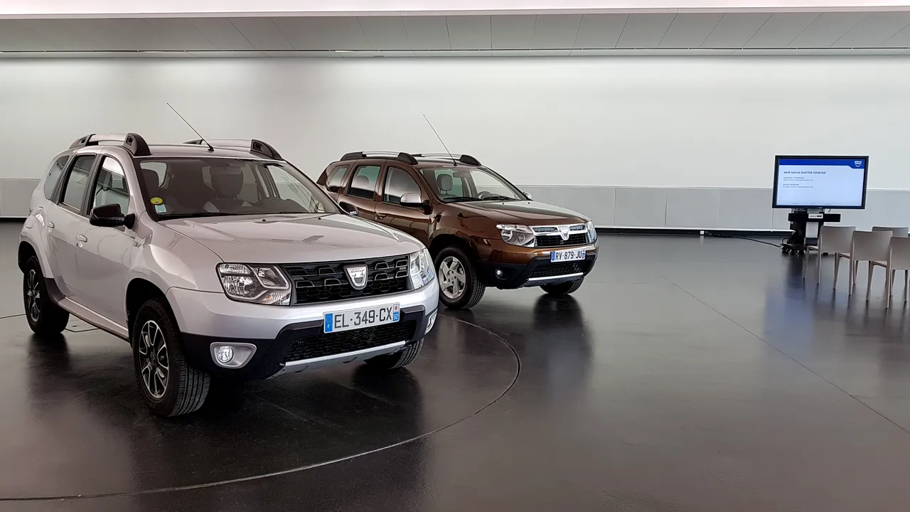 Tu cumperi măşti, alţii SUV-uri. Maşinile mari reprezintă peste 40% din piaţa auto din România