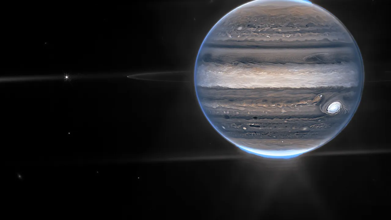 Telescopul James Webb a detectat o furtună de praf pe o planetă din afara sistemului nostru solar