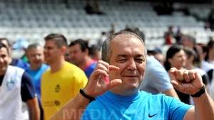 Cluj: Emil Boc, record personal la crosul de 6 kilometri, probă a Maratonului Internaţional - FOTO