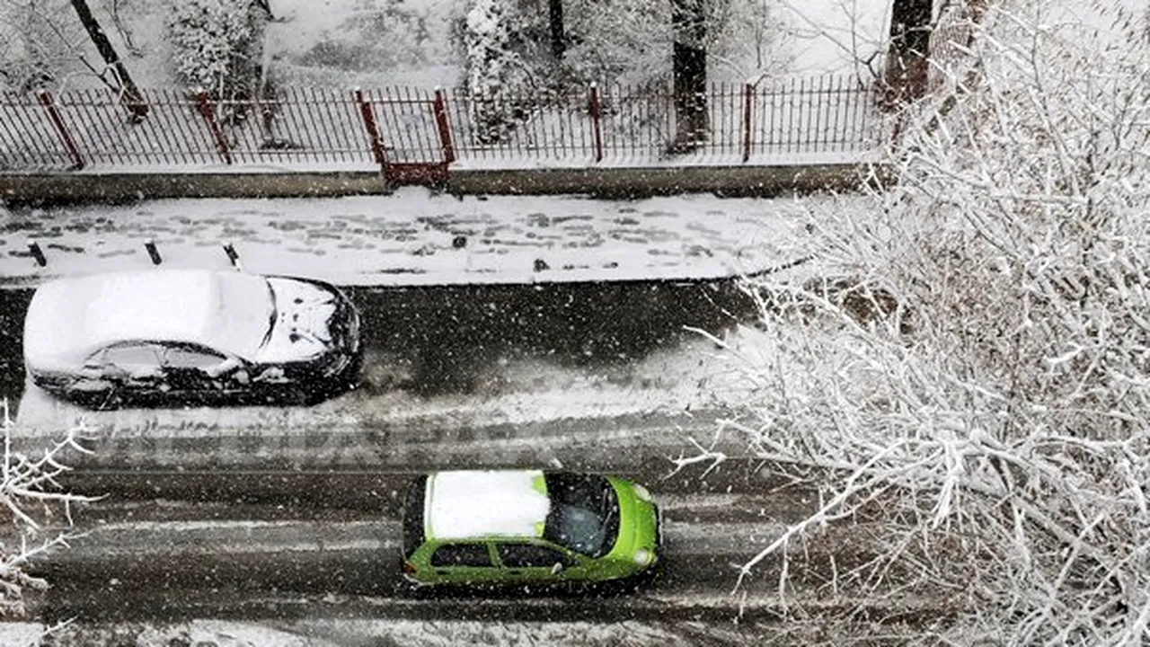 PROGNOZA METEO: Ninsori, polei şi vânt. Cum va fi vremea miercuri şi joi