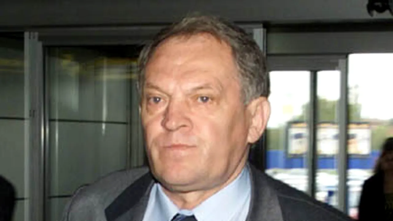 Sică Puşcoci şi Mircea Stoenescu, scoşi de sub urmărire penală