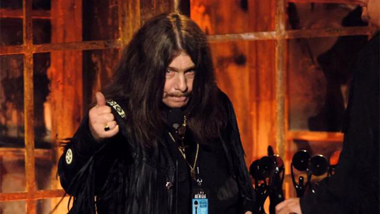 Robert Burns Jr., membru fondator al trupei Lynyrd Skynyrd, a murit într-un accident de maşină