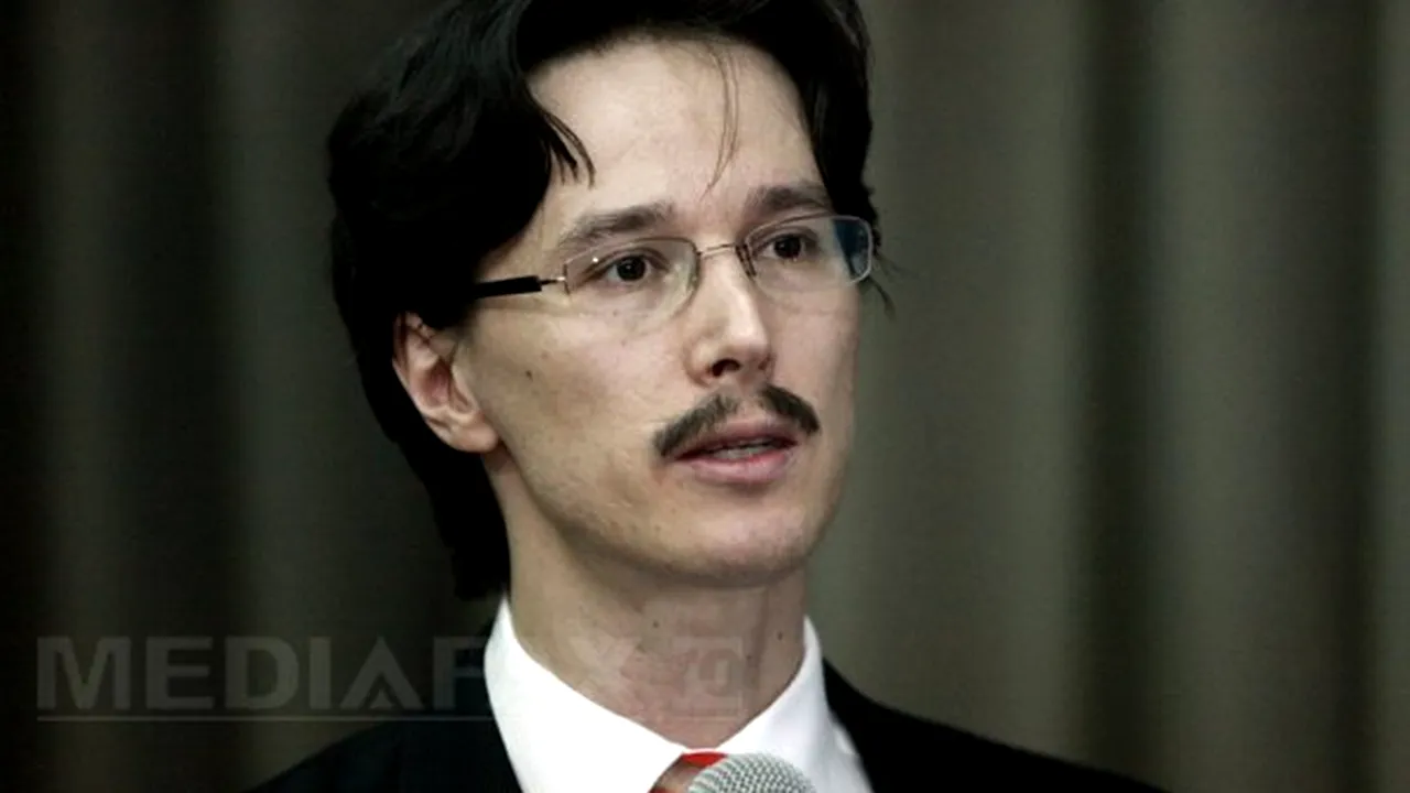Judecătorul Cristi Danileţ: OUG de abrogare conţine un articol neconstituţional/ Ministerul Justiţiei: Ordonanţa emisă azi nu modifică prevederile anterioare, pronunţate de CCR
