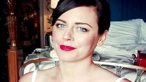 David Cameron a fost fotografiat în timp ce dormea - FOTO