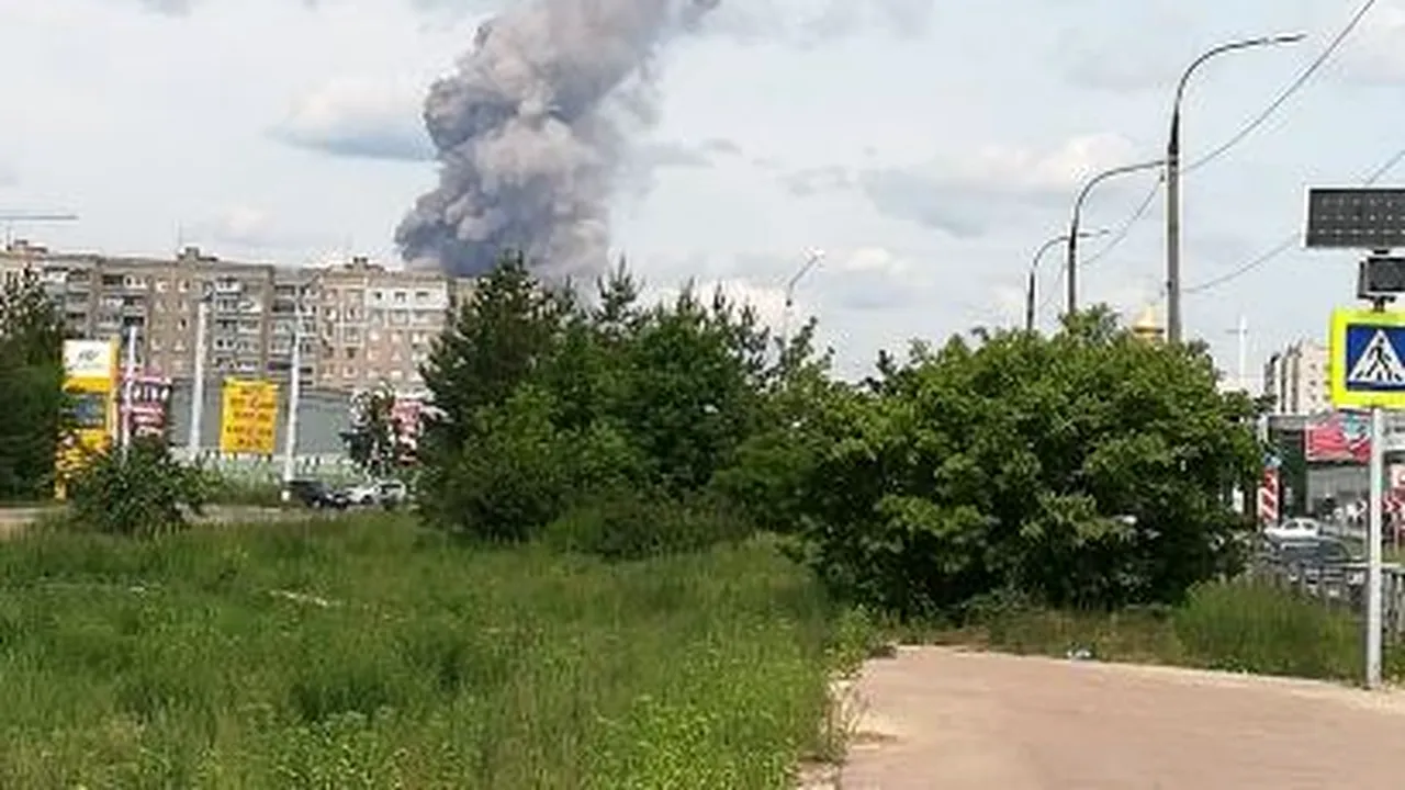 Explozie PUTERNICĂ la o fabrică din Rusia: Cel puţin 38 persoane au fost rănite/ UPDATE: Cel puţin două persoane sunt date dispărute | VIDEO