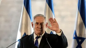 Benjamin Netanyahu şi liderul partidului „Albastru şi Alb