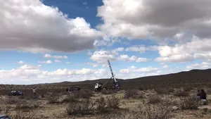 VIDEO: Momentul în care americanul Mike Hughes încearcă să demonstreze că pământul e plat şi moare într-un accident de rachetă