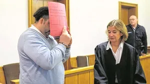 Asistent medical din Germania, suspectat că a omorât zeci de pacienţi