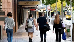 Coronavirus: 75% din economie va fi repornită. Ţara care revine la normal