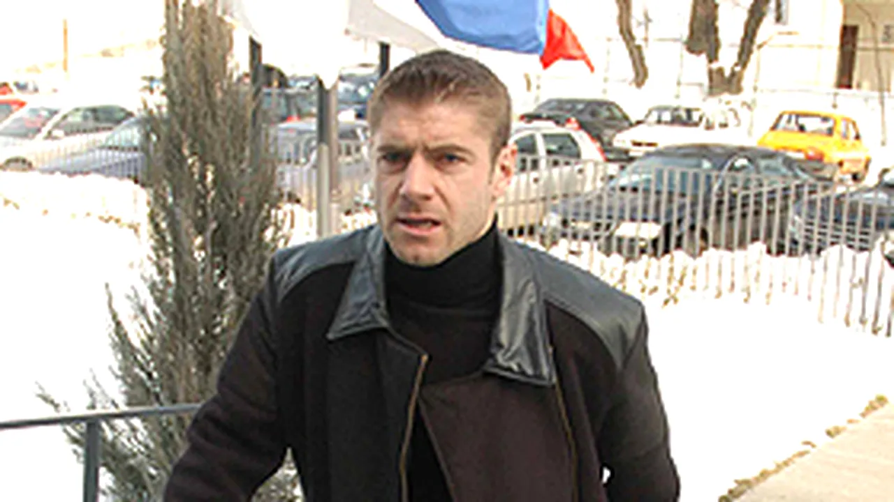 Valentin Năstase, acuzat că s-a bătut cu fosta sa soţie