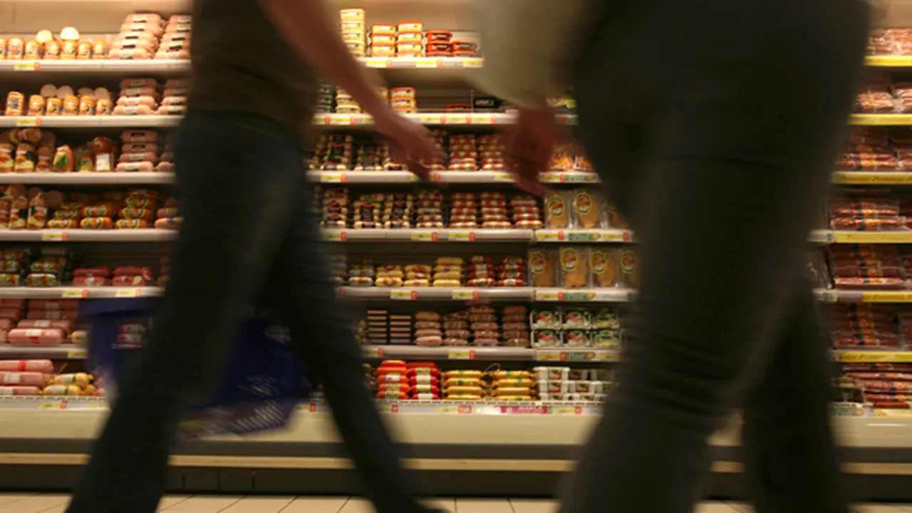 Reprezentant OMS în România: Nu cred că oamenii ar trebui să se panicheze şi să depoziteze alimente
