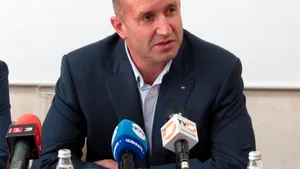 Lupta anticorupţie din România, dată drept exemplu de un candidat la preşedinţia Bulgariei. 