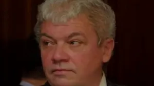 PNL îl exclude pe consilierul local fotografiat simulând o execuţie ISIS - FOTO