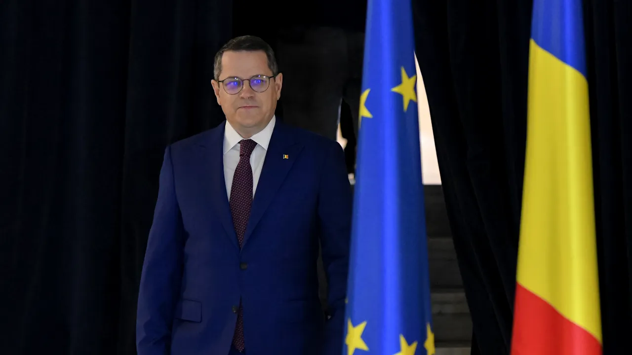 Eduard Hellvig: Discuţiile despre formarea noului Guvern trebuie să fie mai ales despre oameni şi să nu dureze prea mult / Va fi mai important ca niciodată tandemul preşedinte-premier care le va fi propus românilor la alegerile care vin