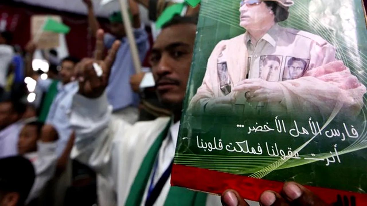 Susţinători ai fostului lider libian Muammar Kadhafi au preluat controlul asupra oraşului Bani Walid