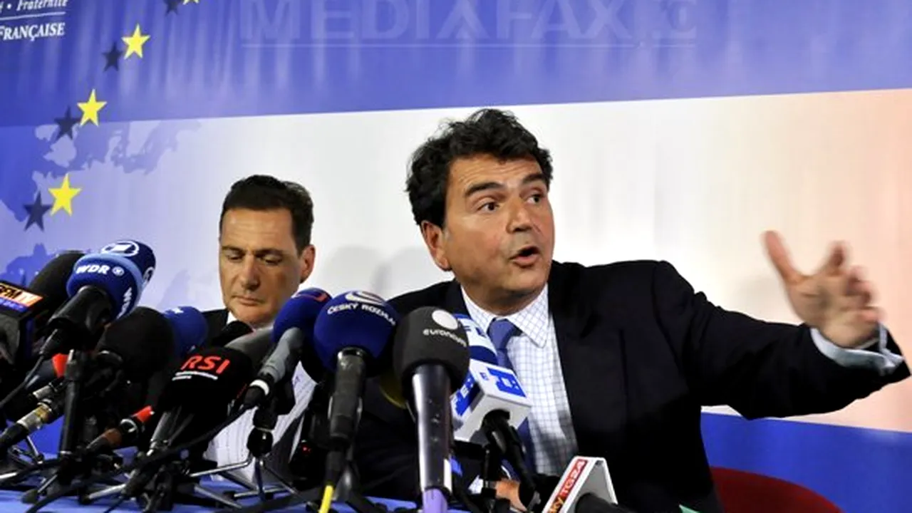 Baconschi lui Besson şi Lellouche: Sper că dialogul va fi deschis, orientat către soluţii