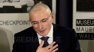 Hodorkovski se va întâlni cu soţia, la Berlin, iar familia s-ar putea stabili în Elveţia