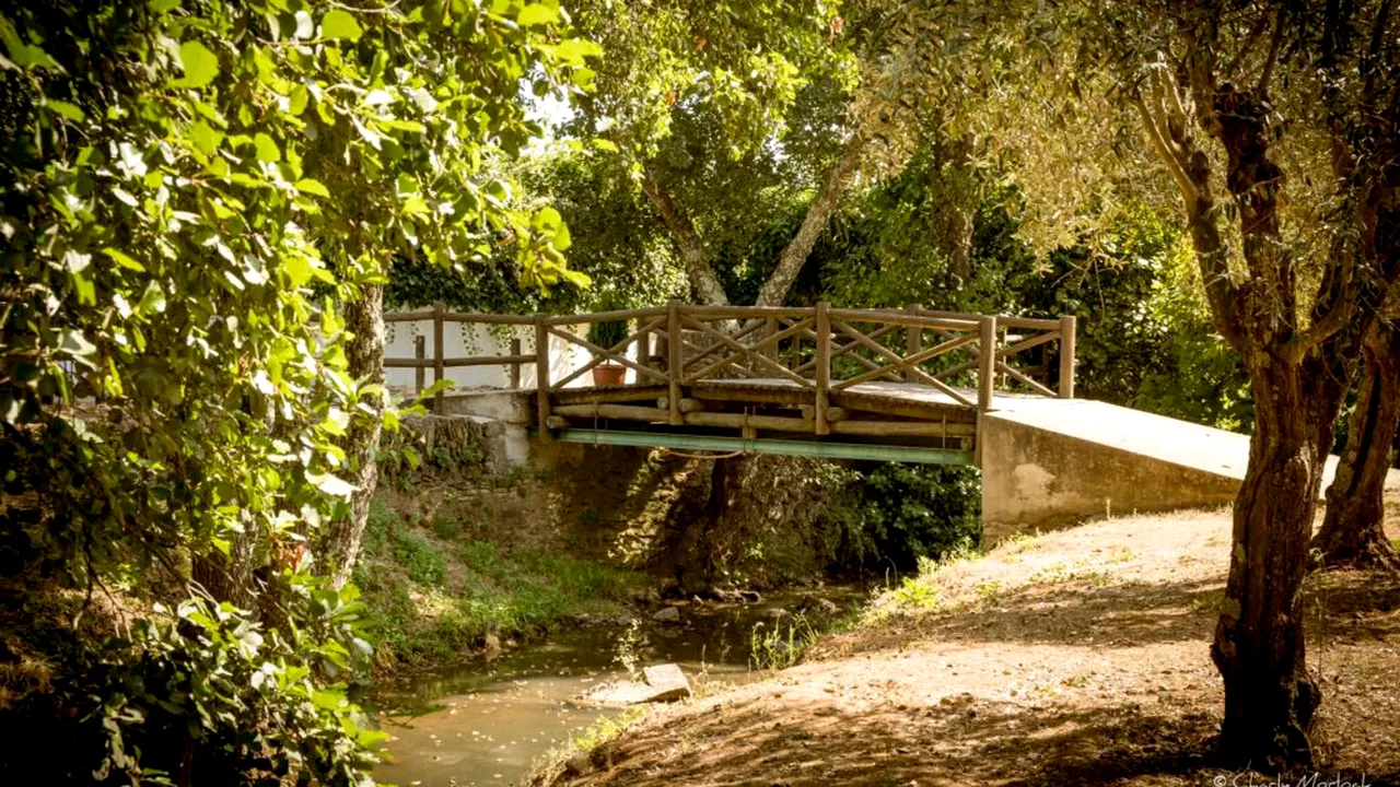 În Europa există un loc unde „călătoria în timp” pare reală. În câteva secunde ajungi într-o altă țară și într-un alt fus orar