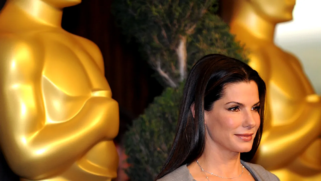 Sandra Bullock ar putea câştiga atât Oscarul, cât şi Zmeura de Aur - GALERIE FOTO