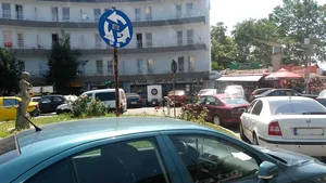 Un nou sens giratoriu va fi construit în dreptul staţiunii Costineşti. Când va fi gata