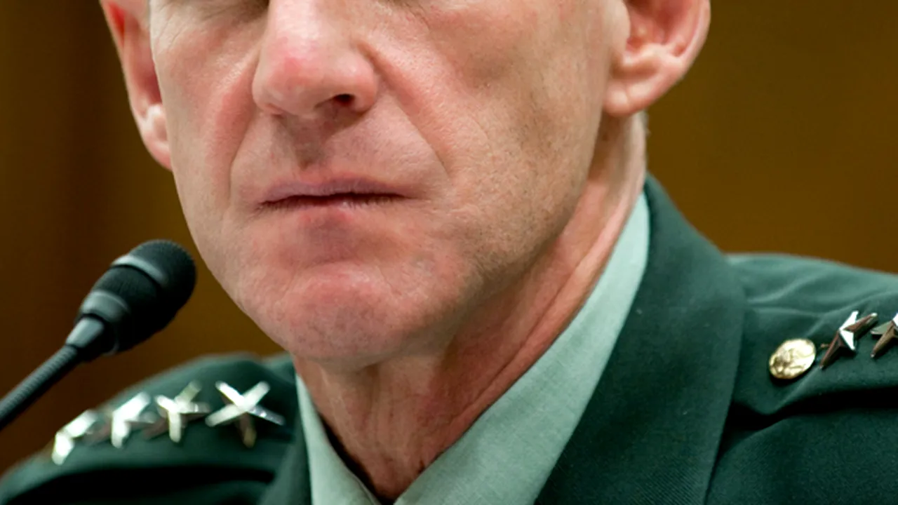 Stanley McChrystal: Situaţia în Afganistan a început să se amelioreze