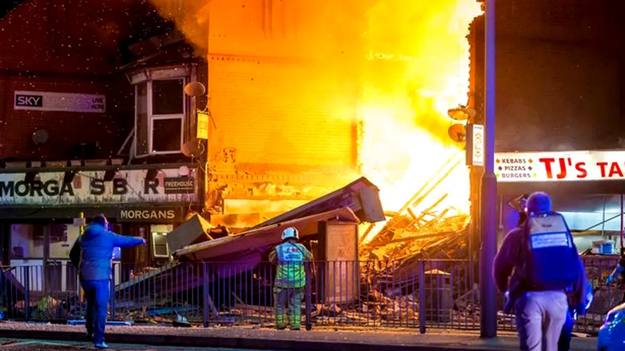 Explozie în Leicester: cel puţin patru morţi / Inspector: Încă sunt persoane care nu au fost găsite, operaţiunile de salvare continuă / Mai multe clădiri, distruse sau avariate | VIDEO