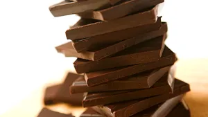 Nestle anunţă că va reduce zahărul din ciocolată cu 40%