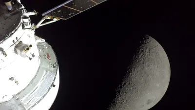 FOTO NASA publică primele imagini ale Lunii realizate de misiunea Artemis II: fotografii spectaculoase ale părții nevăzute