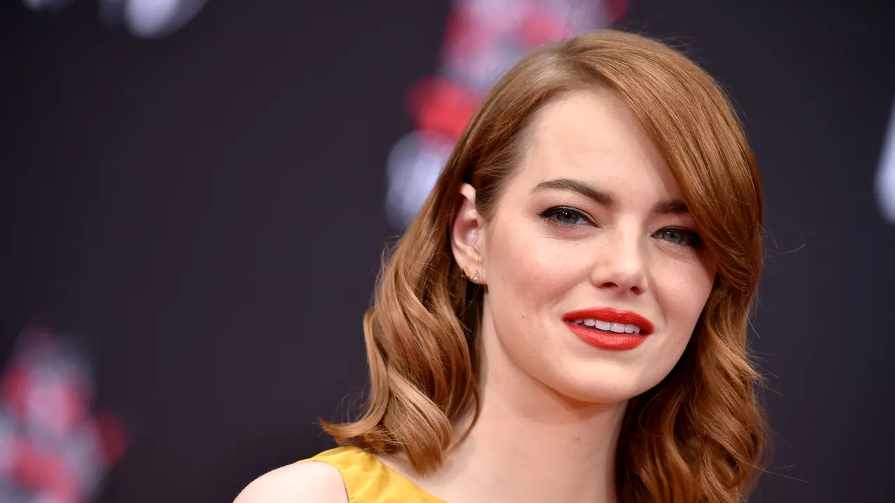Emma Stone este cel mai bine plătită actriţă. Cine completează podiumul