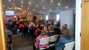 Peste 180 de persoane suspecte de Covid-19, după ce au încălcat restricţiile şi au participat la o slujbă religioasă în California