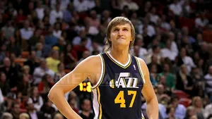 Purtătorul drapelului Rusiei la JO-2008, Kirilenko, a devenit şi cetăţean american