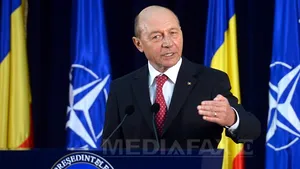 Băsescu,