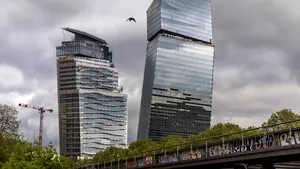 Tranzacţiile imobiliare comerciale din Europa scad la minimul ultimilor 11 ani