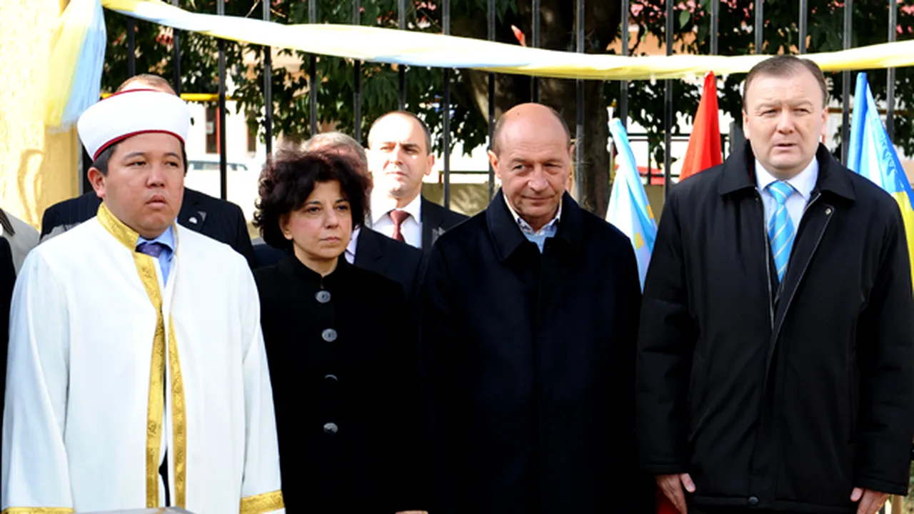 Băsescu povesteşte cum a cununat un musulman când era căpitan de navă
