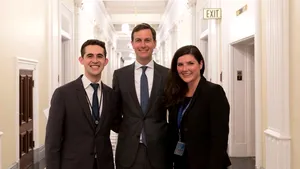 COMENTARIU Lelia Munteanu: Va forţa Trump, cu Marele Plan de Pace în faţă, un guvern de uniune naţională la Ierusalim?