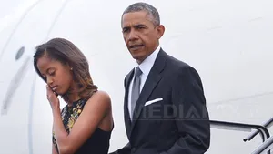 Un tânăr îi oferă 50 de vaci, 70 de oi şi 30 de capre lui Obama în schimbul mâinii fiicei sale Malia