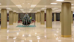 Oprescu este mulţumit de lucrările de refacere a Pasajului Universităţii