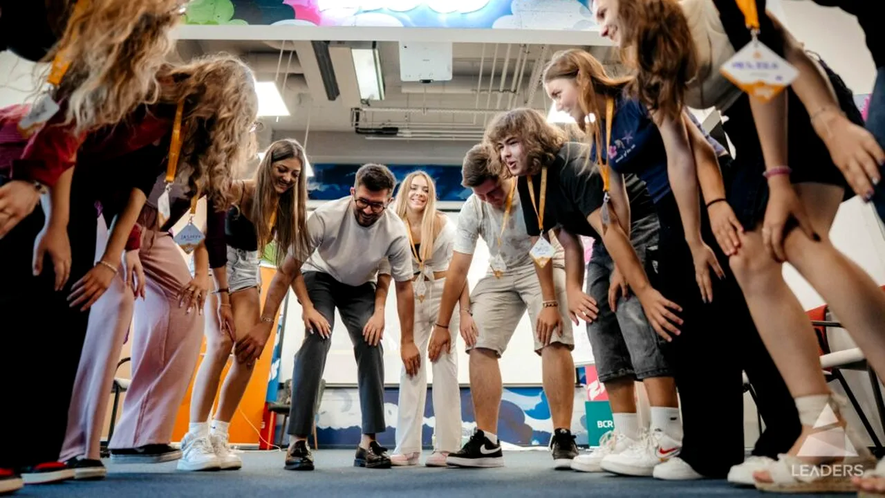 „Ora de Carieră” continuă în 2026: 150 de elevi de liceu din județul Cluj, sprijiniți să-și descopere parcursul profesional