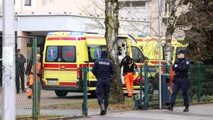 Atac într-o şcoală din Croaţia. O fată de şapte ani a murit, alţi copii au fost răniţi