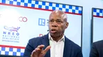 Primarul orașului New York, Eric Adams, va candida pentru realegere ca independent