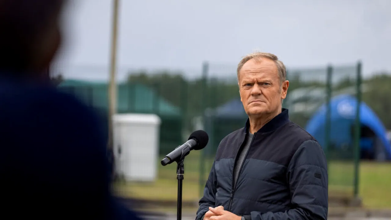 Donald Tusk afirmă că nu e în interesul Poloniei să predea Germaniei suspectul din cazul Nord Stream: „Problema Europei nu este că Nord Stream 2 a fost aruncat în aer, ci că a fost construit”