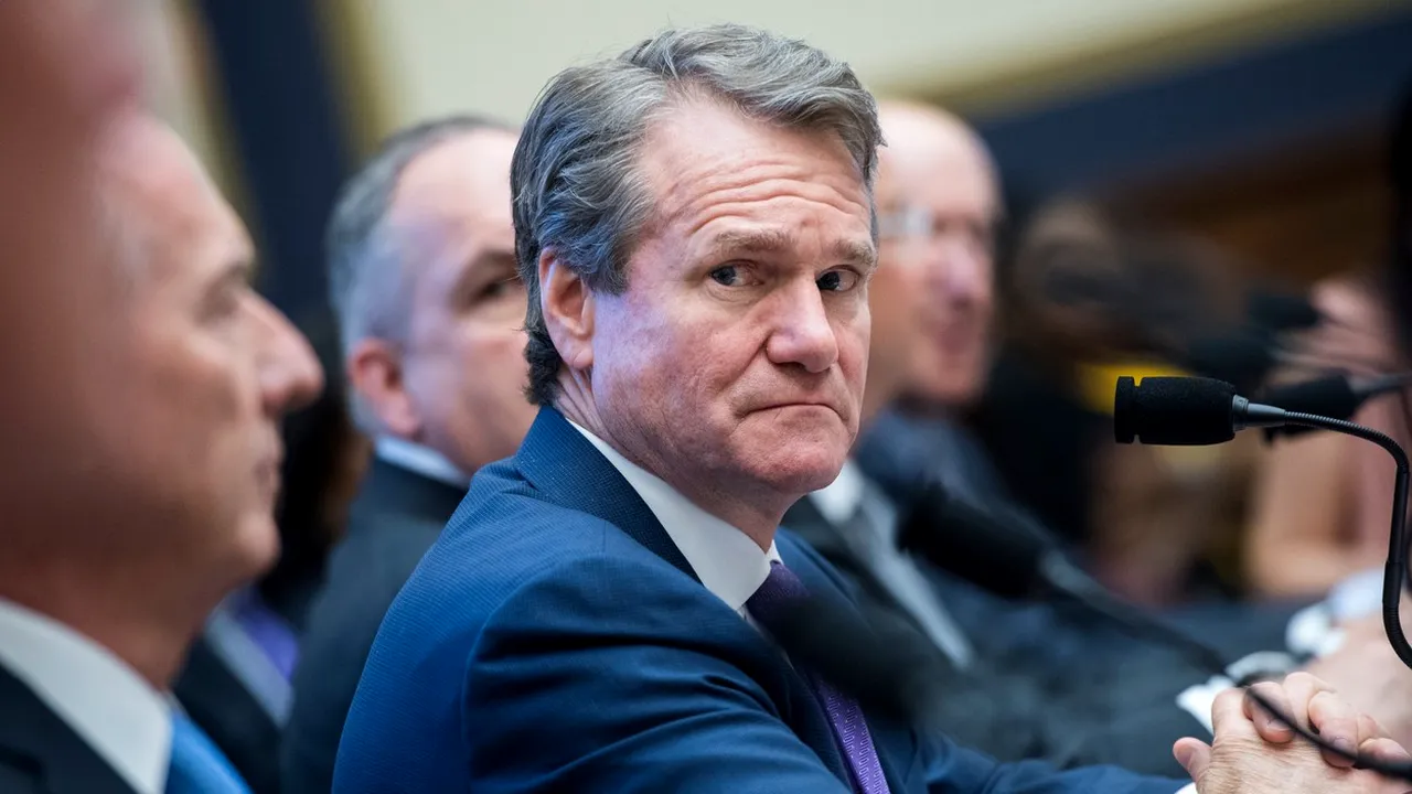 Suma câştigată de CEO-ul Bank of America, Brian Moynihan, în 2019