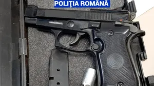 Circa 1.800 de arme deţinute ilegal au fost descoperite într-o operaţiune la nivel european