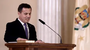 Ministrul Ion Ştefan: Înşurubaţii în Minister prin pile şi relaţii să îşi găsească un alt loc de muncă