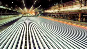 ArcelorMittal vrea să majoreze cu 86 mil.euro capitalurile producătorilor de ţevi din Roman şi Iaşi